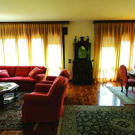 Tra' Monti Casa de hóspedes 3*