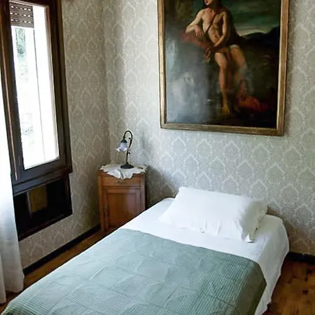 Tra' Monti باسّانو ديل غرابّا