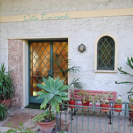 Casa de hóspedes Tra' Monti 3*